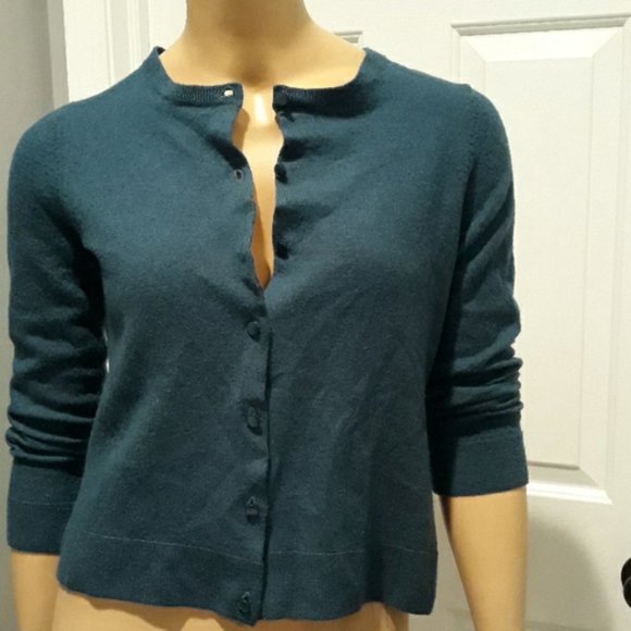 Ellen Tracy Sweaters - Rich Emerald Green Color Button Up Cardigan Sweater Size SMALL